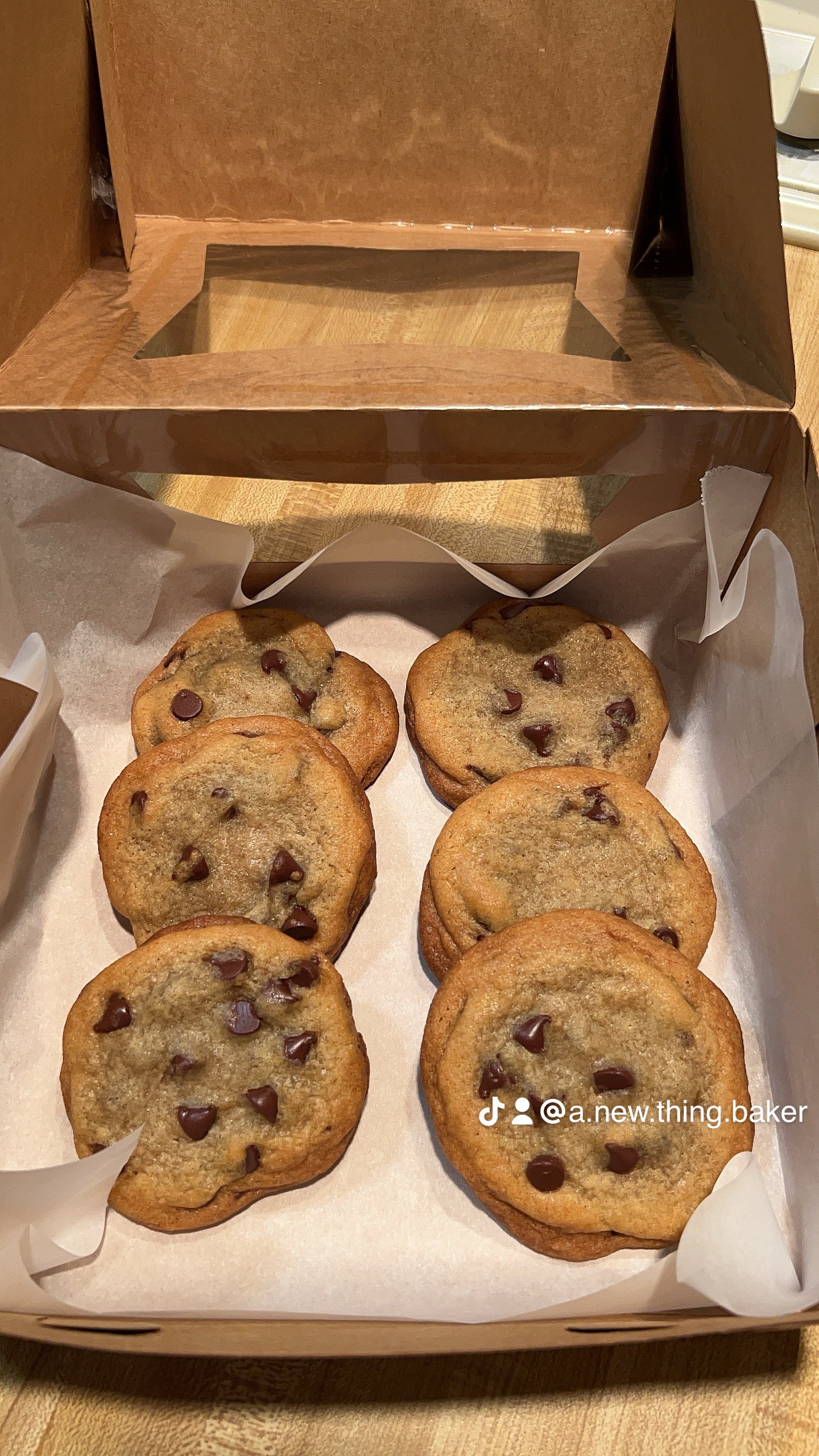 * BEST SELLING* SEMI-SWEET CHOCOLATE CHIP COOKIES (1/2 Dozen)