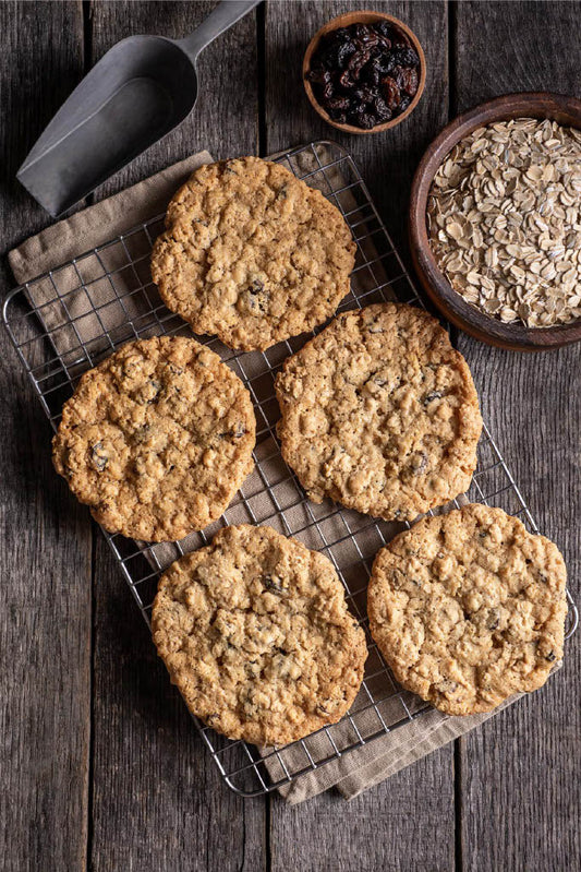 BUTTERY CINNAMON OATMEAL RASIN COOKIES (1 Dozen)